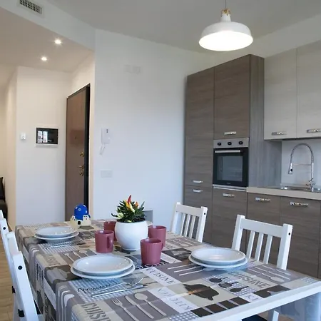 شقة M&mapartments مونوبولي